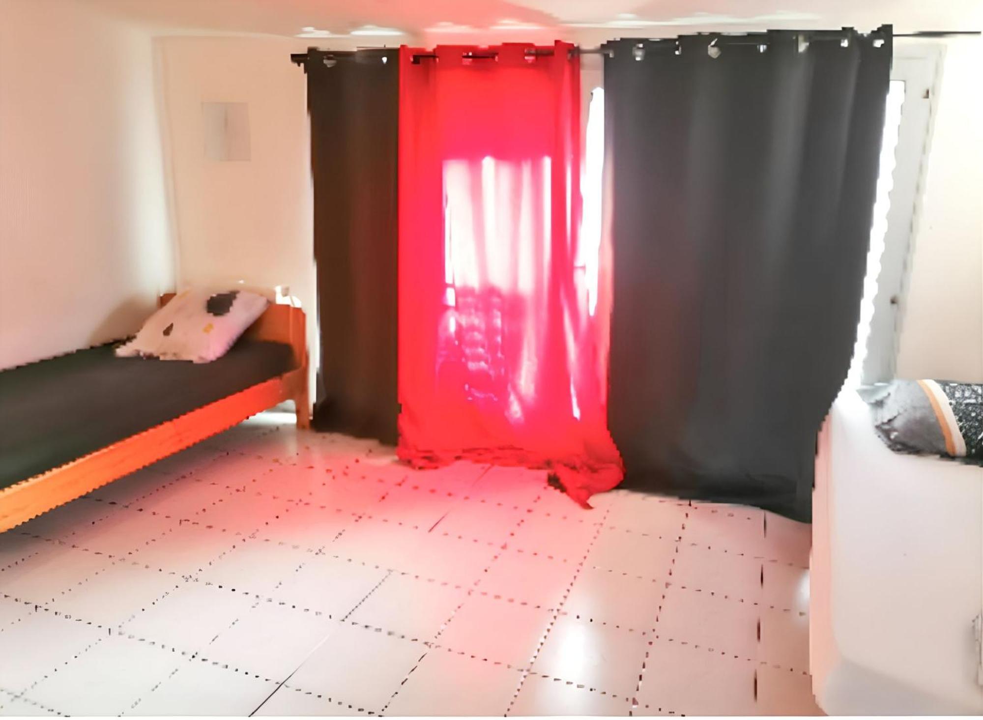 Appartement Charmant A Avignon 50 M² Terrasse Privee Екстер'єр фото